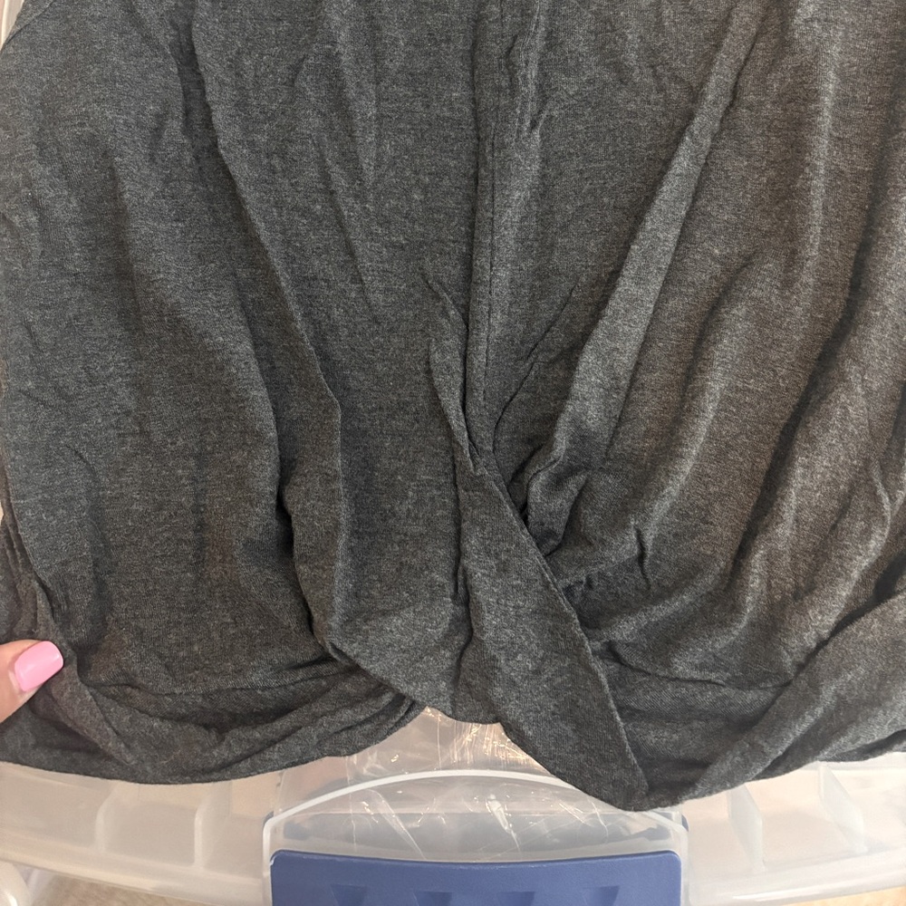 ALO Yoga Gray Wrap Tank Top - Size M - Picture 4 of 6